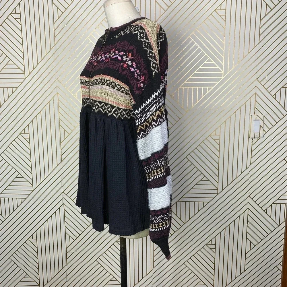 Free People Cozy Cottage Embroidered Sweater In Black Size US Small‎